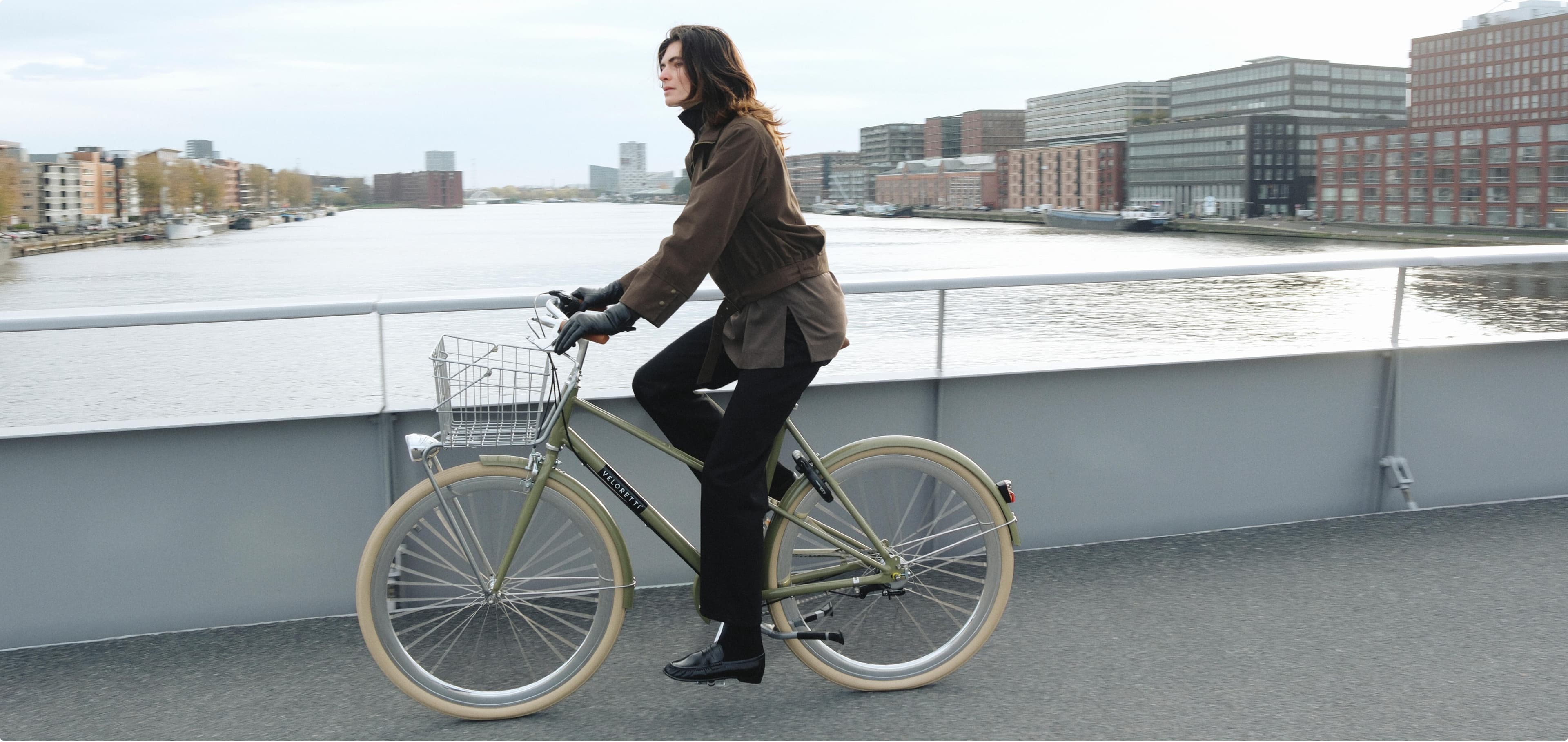 Image - PDP - City - Caféracer step-through (desktop)